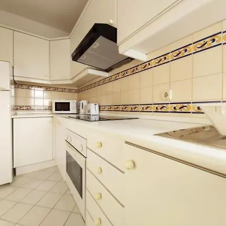 Areias Apartment - Oura Beach & Bbq & The Oura Strip Albufeira Exterior photo