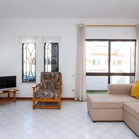 Areias Apartment - Oura Beach & Bbq & The Oura Strip Albufeira Exterior photo