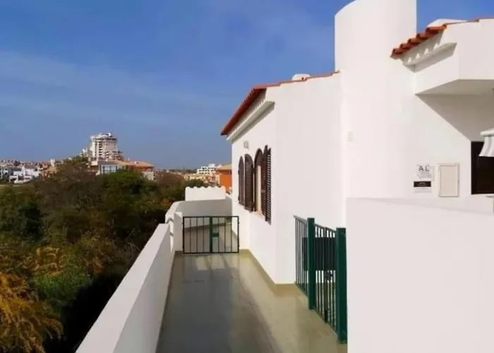Areias Apartment - Oura Beach & Bbq & The Oura Strip Albufeira
