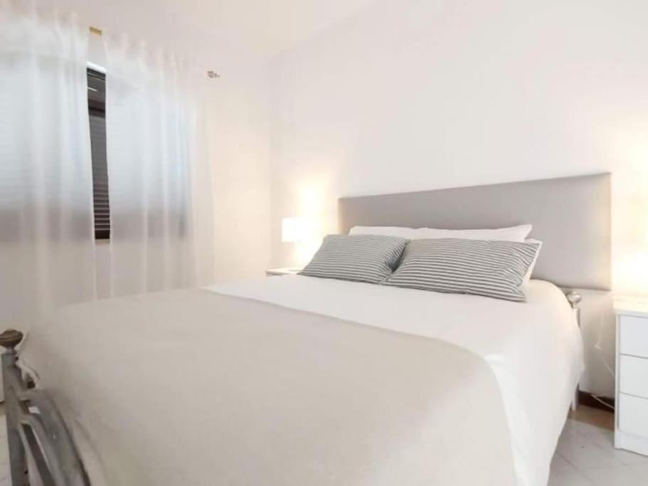 Apartment Areias - Oura & Bbq & The Oura Strip